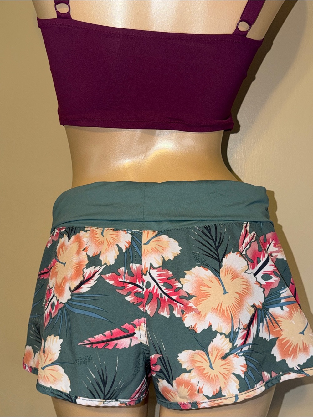 Roxy women medium Endless Summer Printed Boardshorts  green tropical swim 2” - Picture 4 of 9